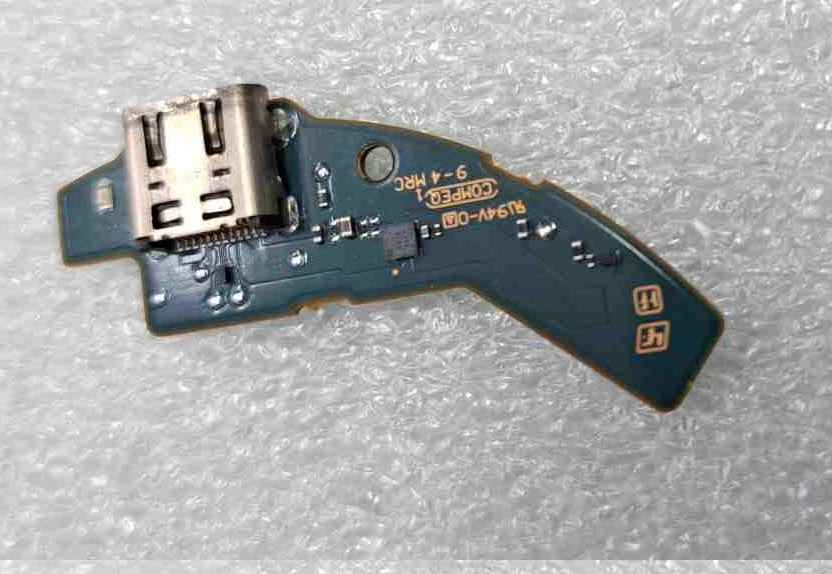 A5011466A Букса USB R с платка за Sony WH-1000XM4