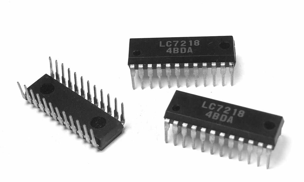 LC7218 Интегрална схема AM/FM PLL Frequency Synthesizers For Electronic Tuning , DIP24S