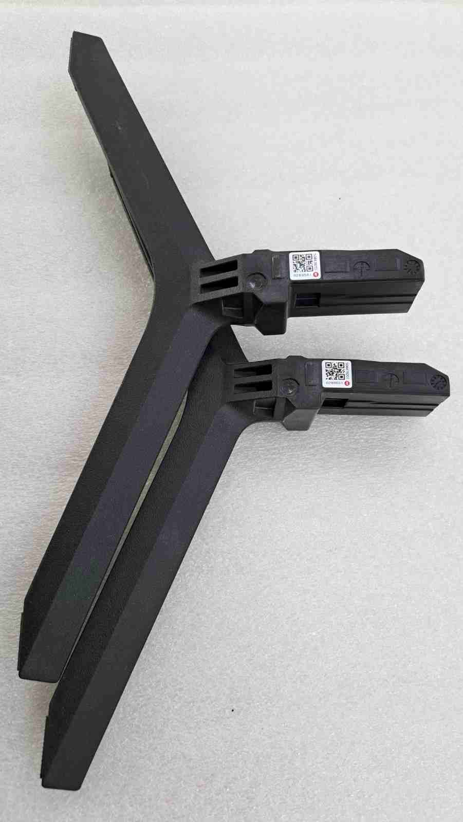 504477901 Комплект оригинална стойка за SONY KD-43X75WL - черна