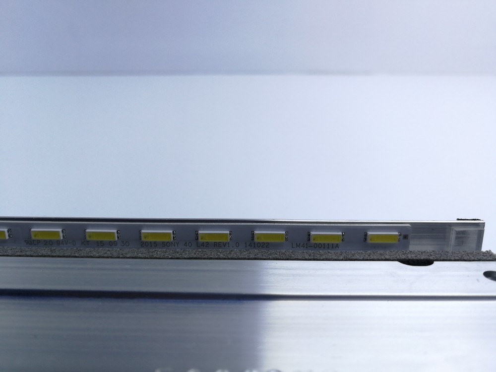 A2061931B Backliht 40